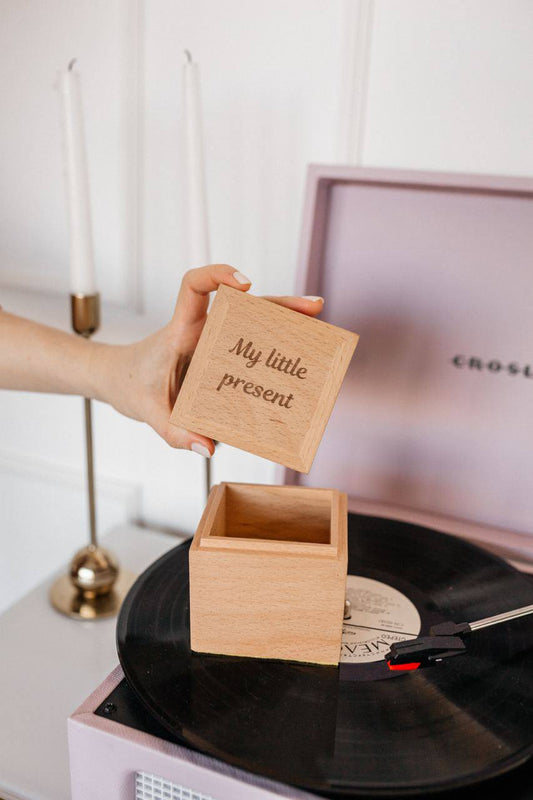 Wooden music box "My little present"