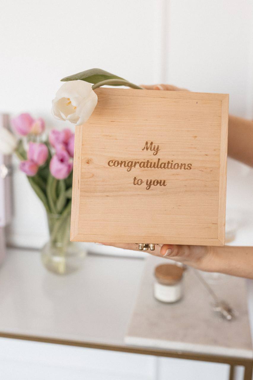 Wooden music box "My congratulations to you"